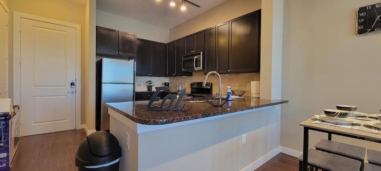 Luxury 1Br Condo Wbalcony - Galleriariver Oak Houston Exteriér fotografie