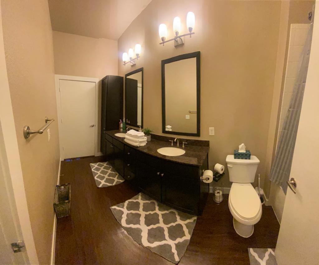 Luxury 1Br Condo Wbalcony - Galleriariver Oak Houston Exteriér fotografie