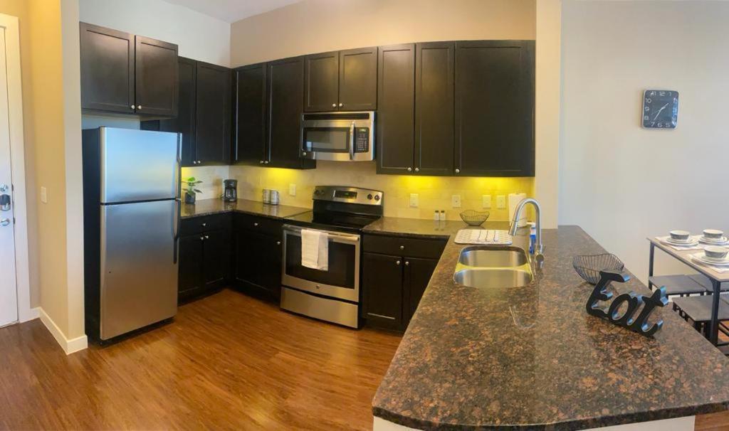 Luxury 1Br Condo Wbalcony - Galleriariver Oak Houston Exteriér fotografie